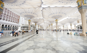 7 Nights 4 Star December Umrah Package